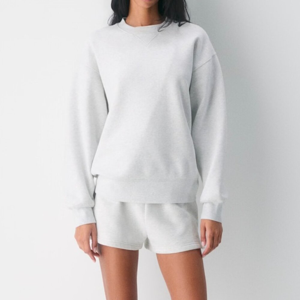 Aritzia White Crewneck Sweatshirt